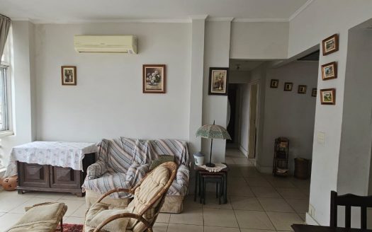 BOQUEIRÃO, 3 DORMITÓRIO COM ÁREA DE SERVIÇO E GARAGEM