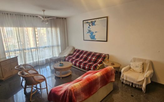 AV. BEIRA MAR 3 DORMS SUITE LAZER PONTA DA PRAIA